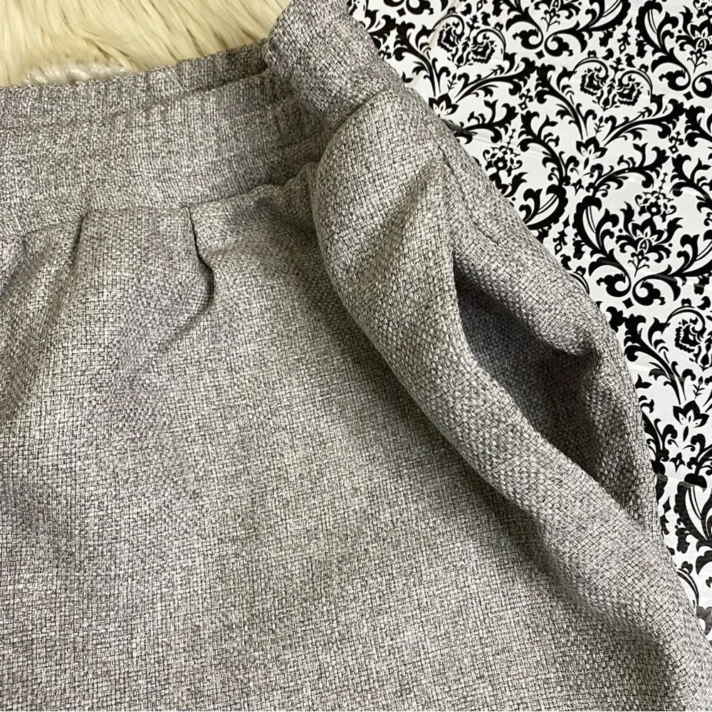 NWT : boohoo Men’s size 3XL : light gray boucle elastic drawstring trouser pants